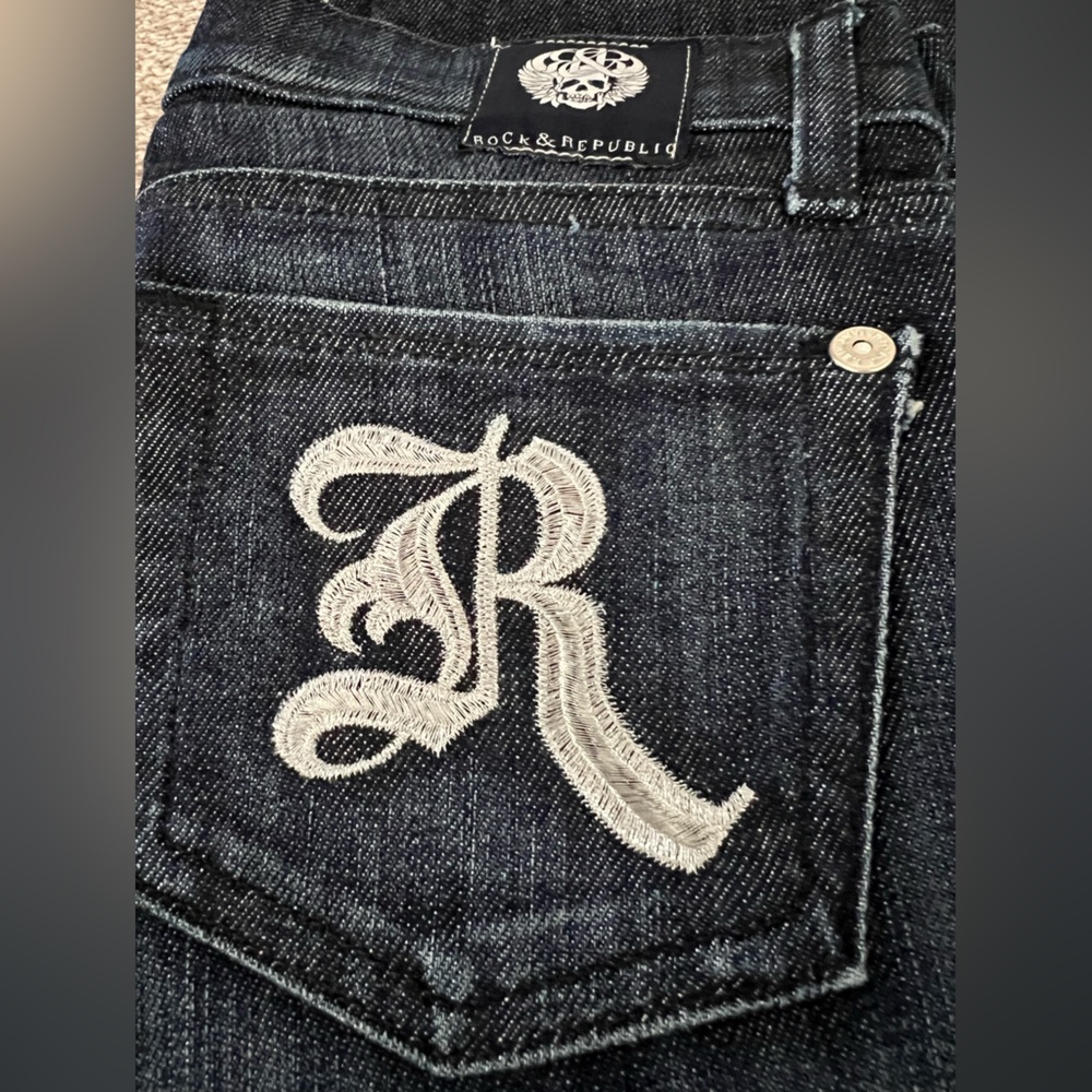Rock & Republic Low Rise Jeans - Picture 9 of 13